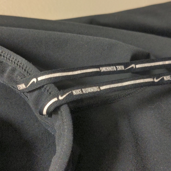 Nike Running DRI-FIT Cropped Leggings - Picture 9 of 11